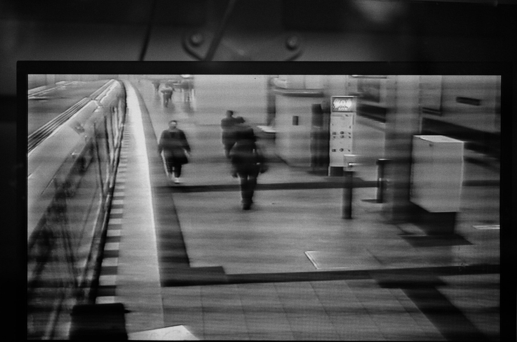 CCTV output in Berlin subway, 2022