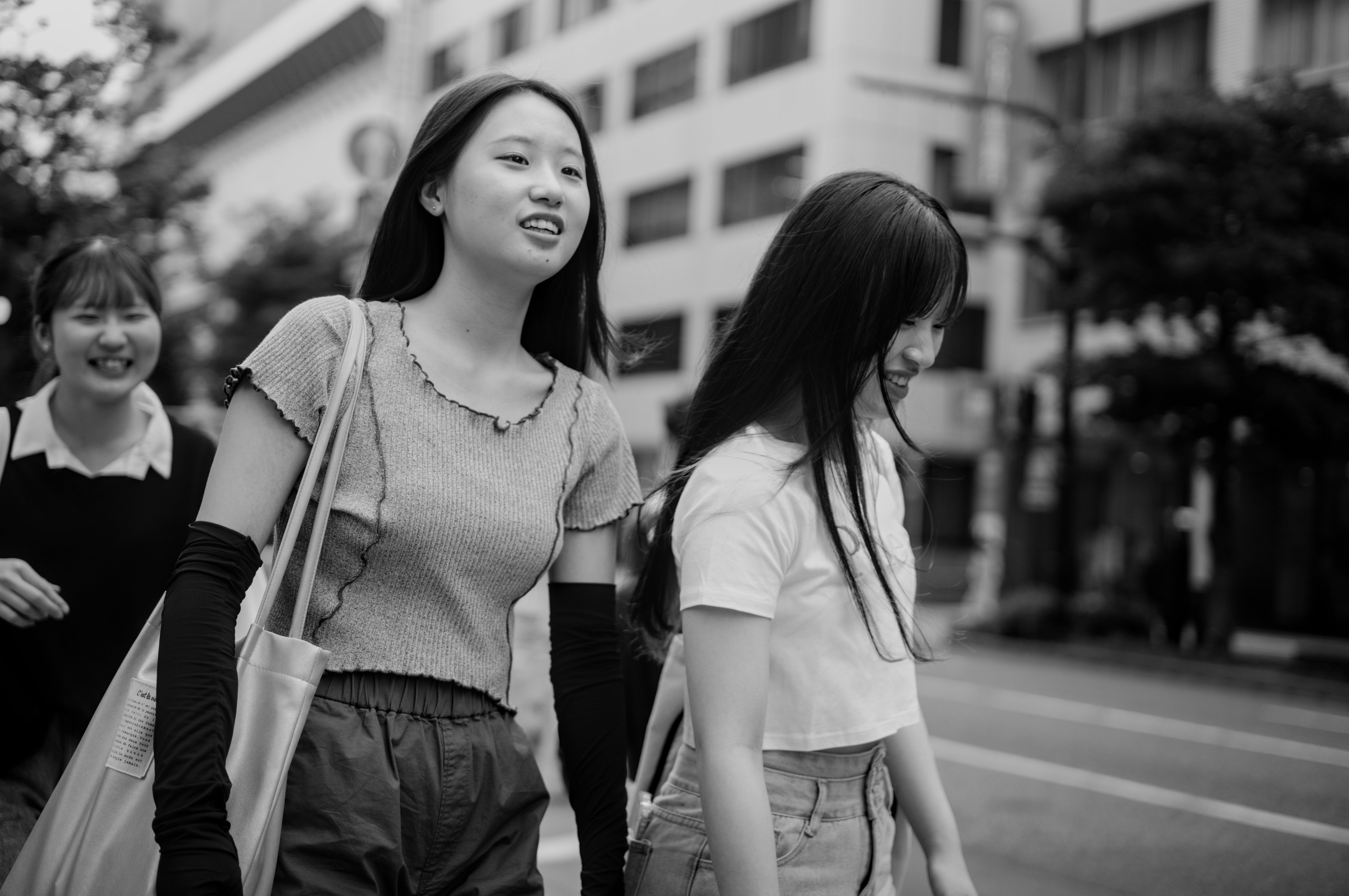 funny stories, Fukuoka 2024#funny #streetphotography #street #people #japan #girls #leica #photography #monochrome 